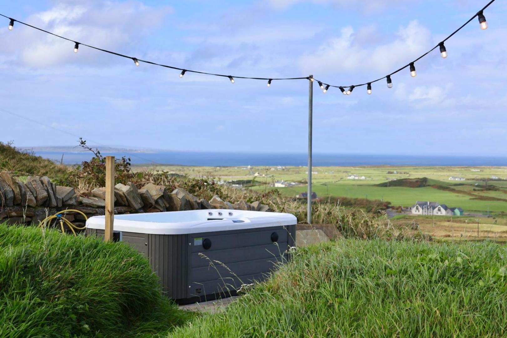 Elfin Cottage Doolin Eksteriør billede