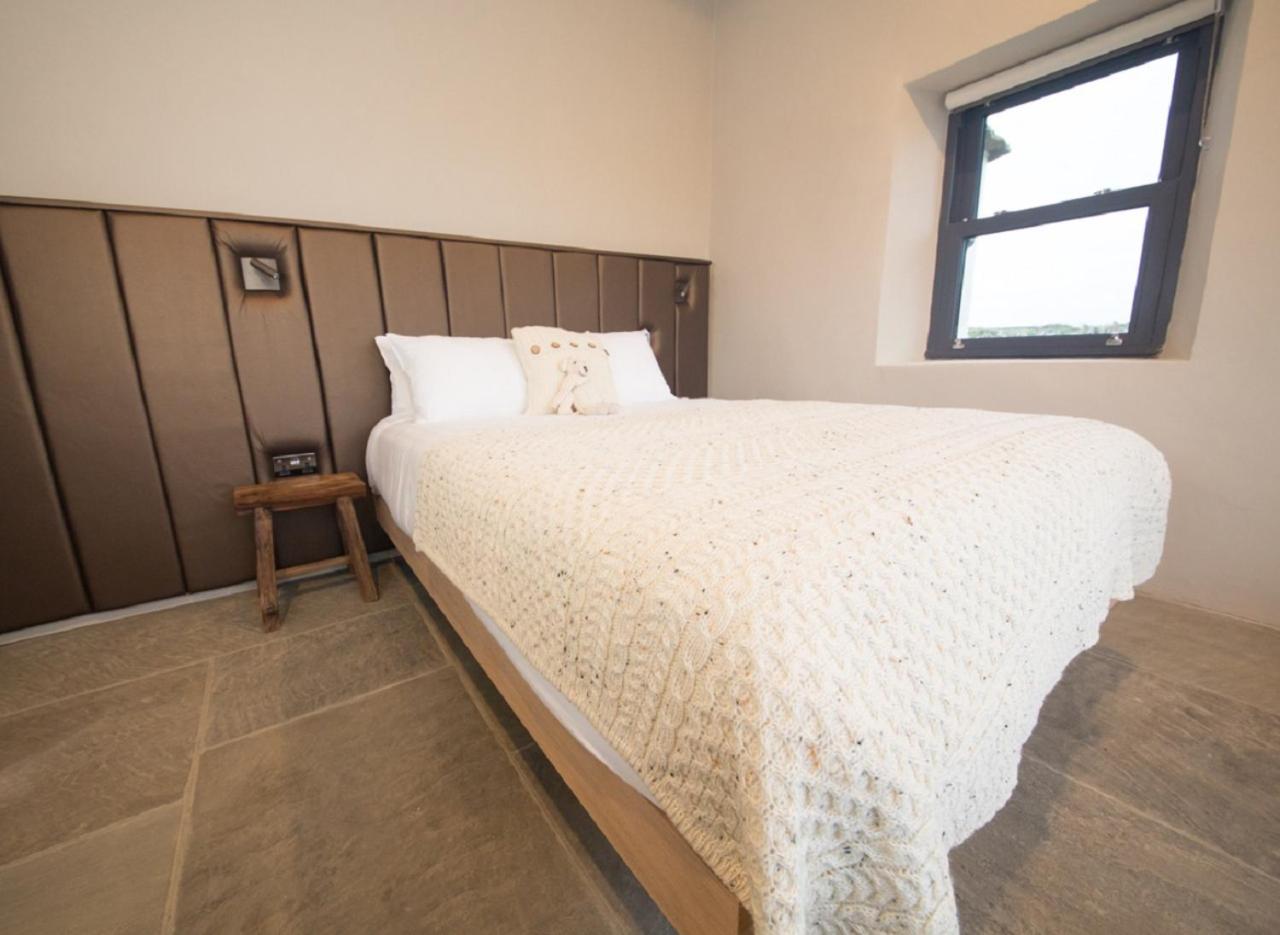 Elfin Cottage Doolin Eksteriør billede
